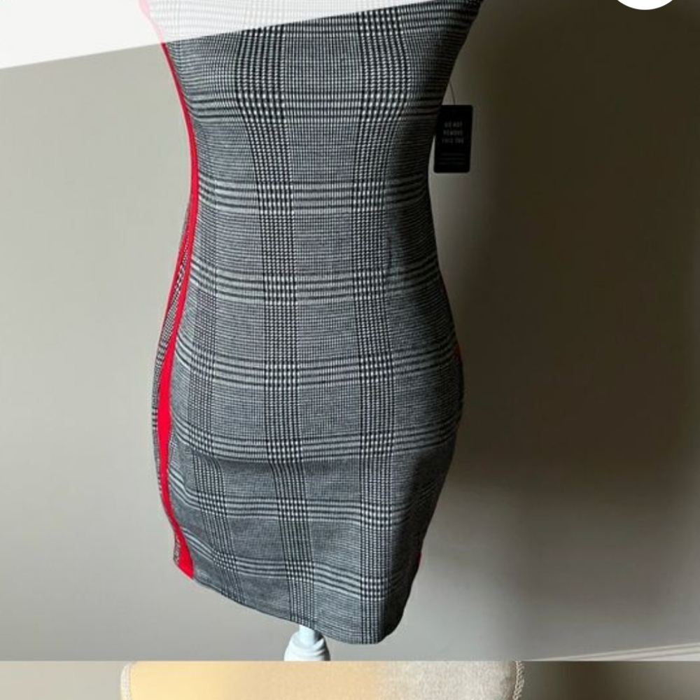 Express tube dress plaid with red stripes in side size medium new with t…